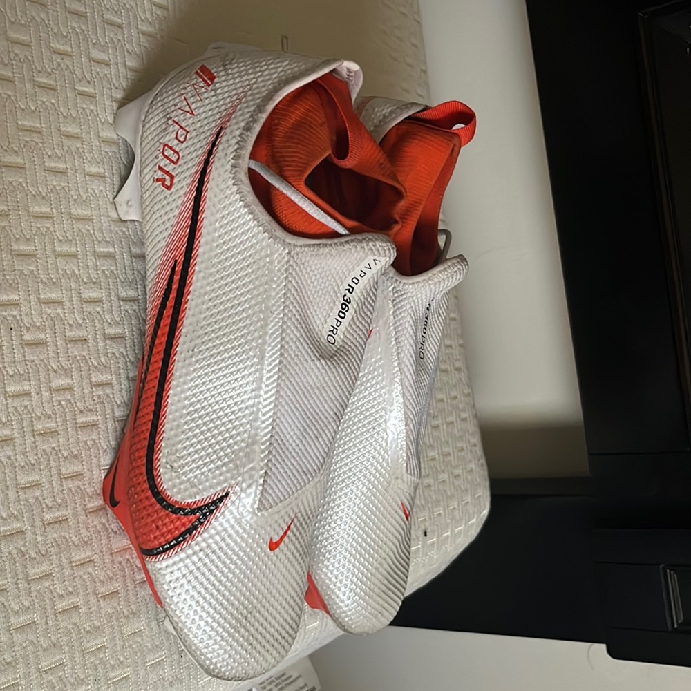 Nike Vapor 360 Pro Mens Football Cleats